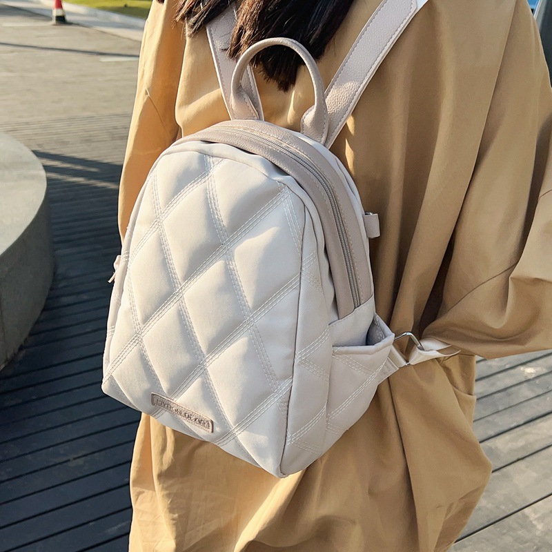 Japanese-style InS-style solid color simple mini college student backpack, versatile and lightweight backpack for commuting, Korean-style single-shoulder bag full figure