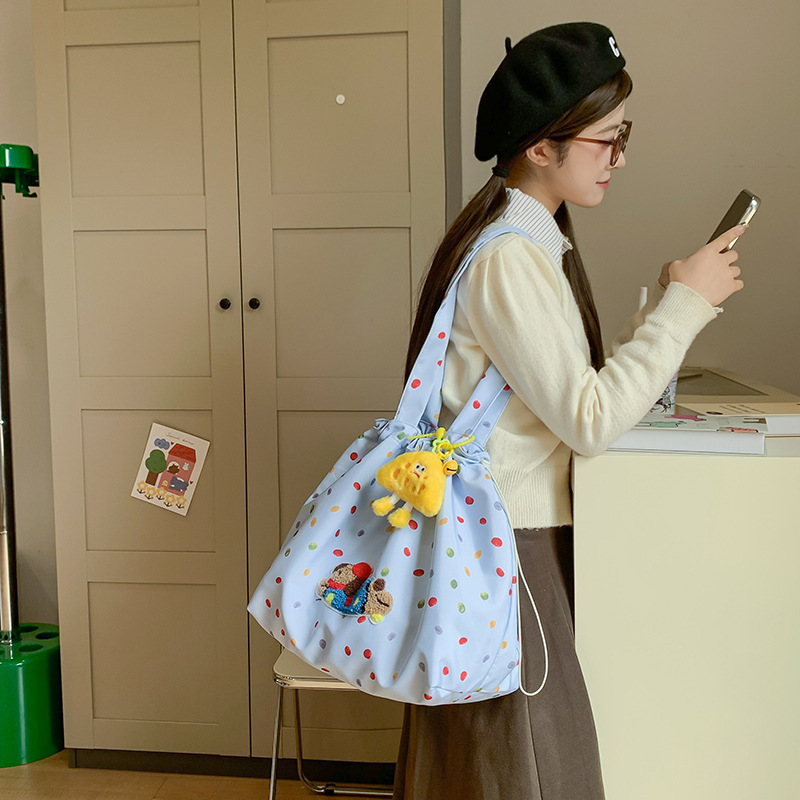 The 2024 new style of Korean cute puppy girl underarm bag with high appearance level polka dot single-shoulder bag and versatile commuter tote bag details Picture