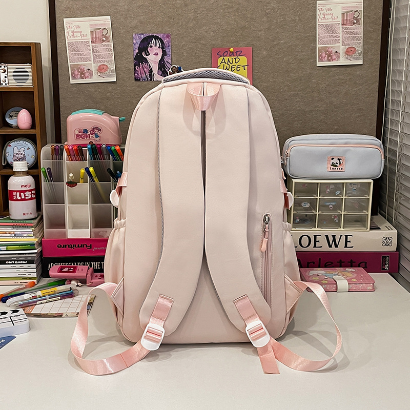 The new college-style transparent and fresh color-blocking schoolbag is a multi-layered lightweight backpack for primary and secondary school students in grades 3 to 5 Specification drawing