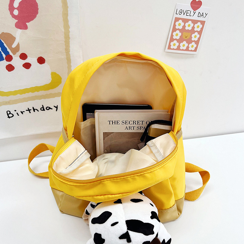 Children's backpacks, girls' bags 2022 new style, cartoon big cows, student backpacks, boys' large-capacity schoolbags Application Scenario