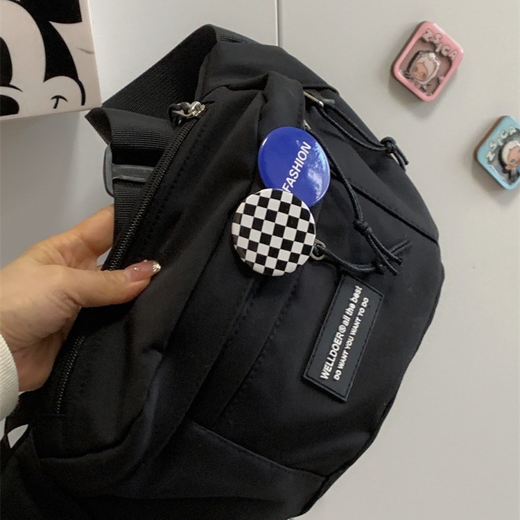 ins Spring Fashion streetwear crossbody bags are versatile for women, sporty and casual, student waist bags, and trendy single-shoulder and chest bags for men Specification drawing