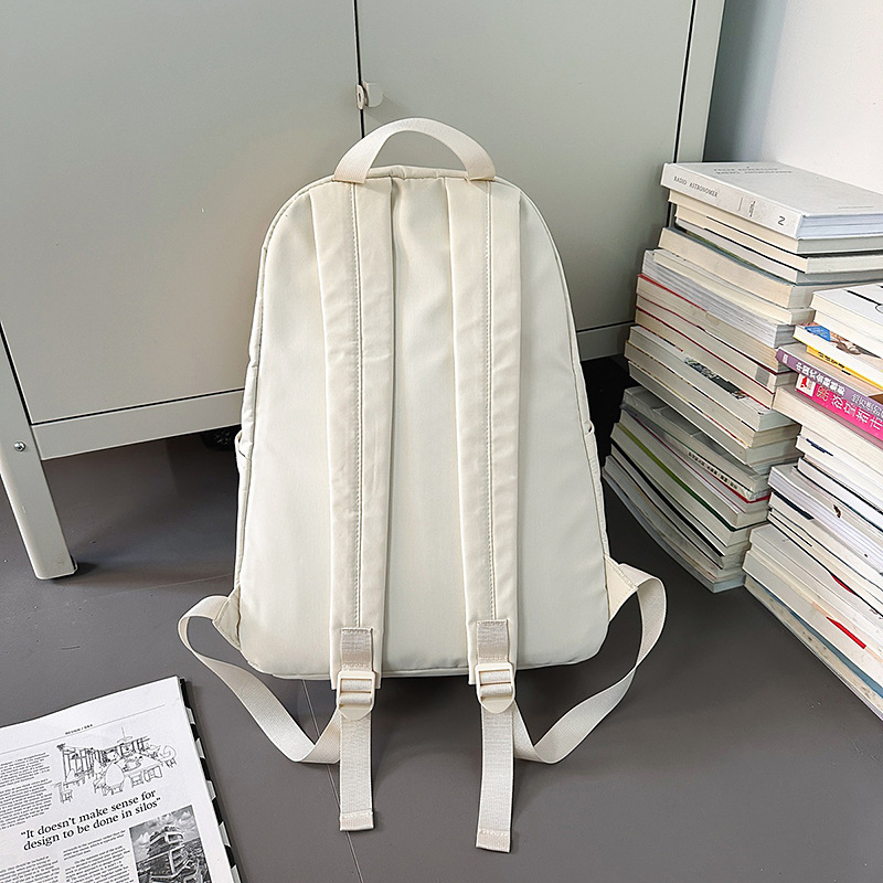 A new solid-color high-end backpack from the Korean version of ins, a large-capacity, casual and simple travel bag for junior and senior high school students Specification drawing