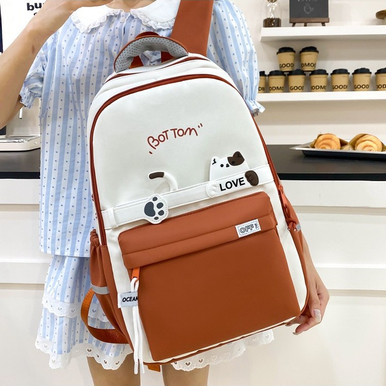 New type of schoolbag for primary school students in grades five and six and junior high school students, large-capacity, lightweight backpack manufacturer details Picture