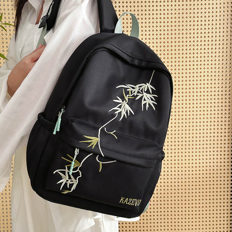 Chinese-style high appearance level forest-themed schoolbag, versatile for girls, junior high school and college students, Instagram-based niche backpack, lightweight small backpack details Picture
