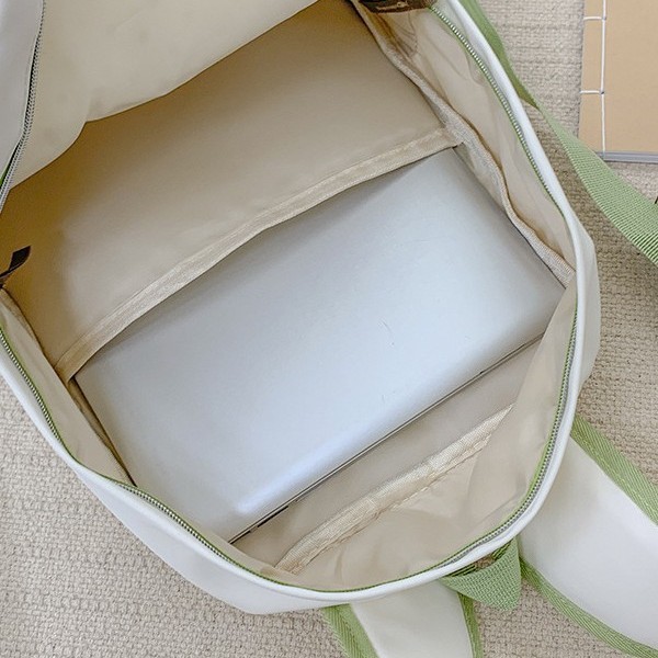 2025 Japanese-style cute backpacks for girls, fresh and versatile college student schoolbags, Korean-style computer bags, and commuting backpacks Item Picture