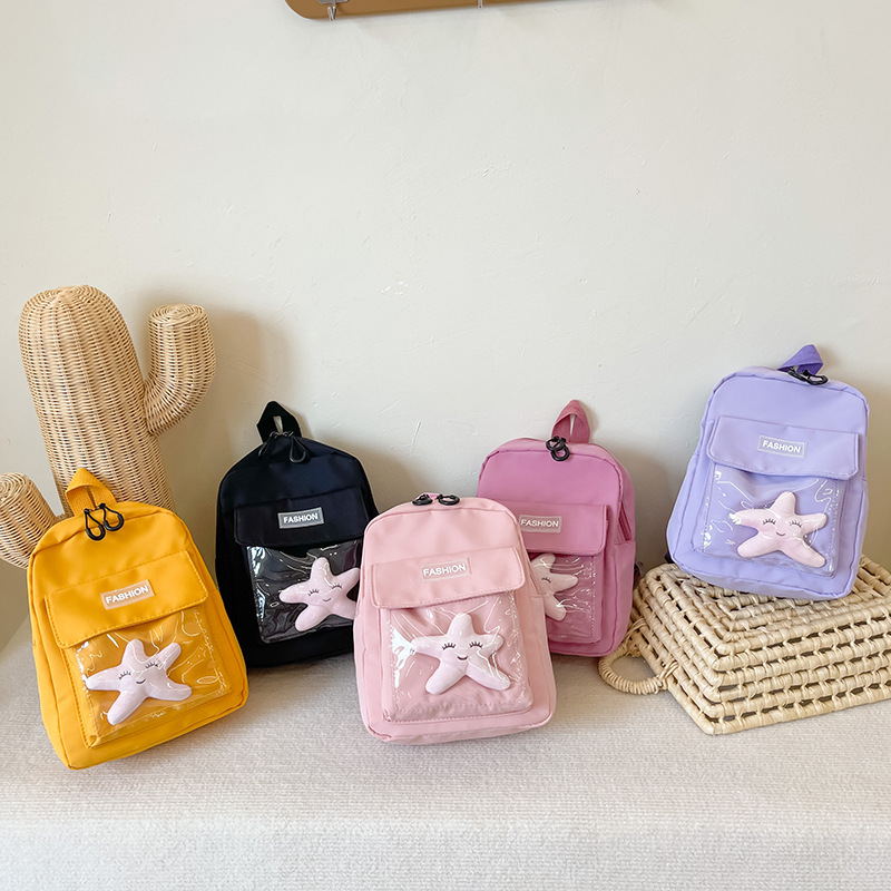 A fresh and stylish Japanese-style mini backpack, a new 2024 fashionable starfish casual bag, a trendy children's small schoolbag full figure