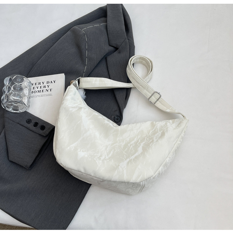 Korean-style simple dumpling bag, fresh and stylish, individualistic single-shoulder crossbody bag, student outdoor casual and versatile travel bag Specification drawing