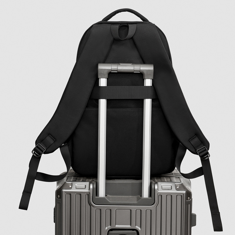 New foreign trade casual sports backpack for men, large-capacity water-resistant Oxford fabric computer backpack for business trips and travels Specification drawing