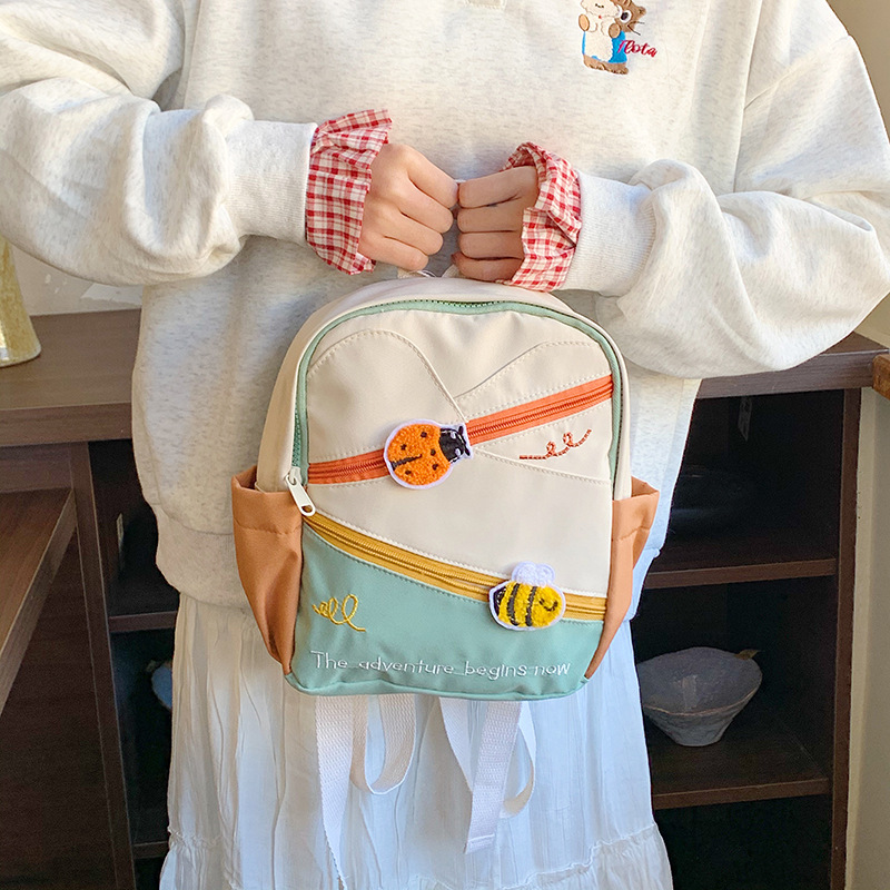 2025 New style kindergarten schoolbag for girls aged 3 to 6, cute cartoon backpack for large, medium and small classes details Picture