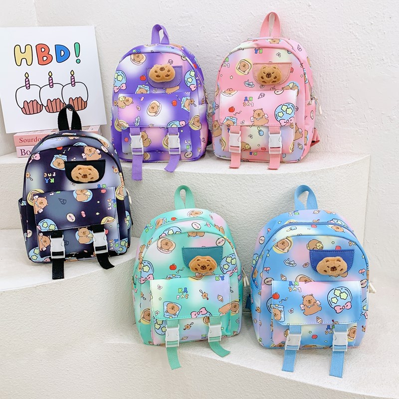 The 2025 new style of fashionable and sweet backpacks for girls, cute cartoon school bags for primary school students, and children's backpacks for outings full figure