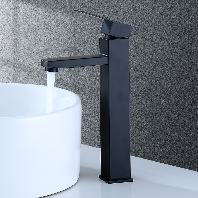 304 stainless steel black washbasin faucet, hot and cold countertop basin, washbasin, European-style bathroom with a raised square faucet Application Scenario