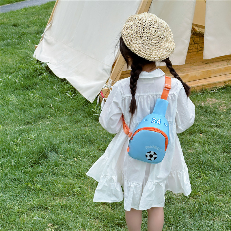 Sports boys' and girls' bags, children's crossbody bags, cool little boys' coin purses, small chest bags for snacks when going out Specification drawing