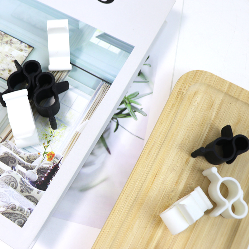 Awning Clip for Rope Lights RV side-mounted sunshade accessories Application Scenario