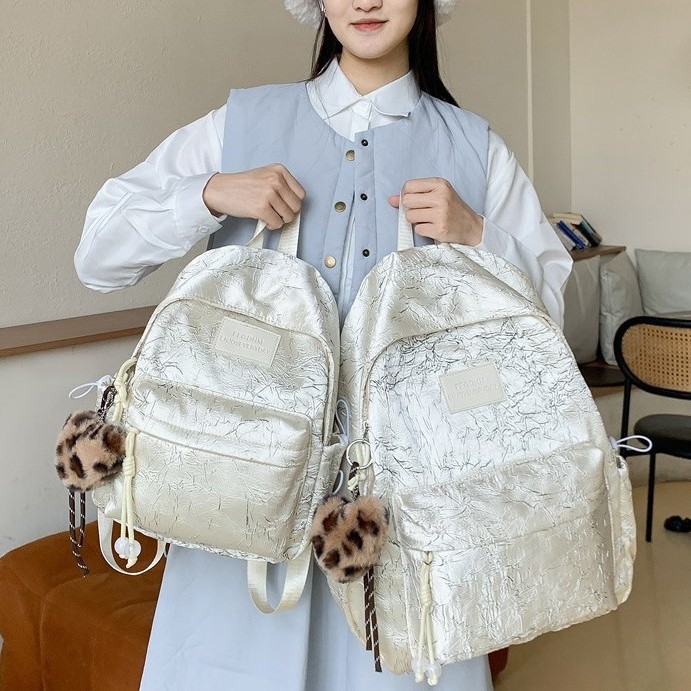 New Chinese-style schoolbag for female college students, with a niche design sense, simple and versatile, high appearance level, ins backpack for commuting full figure