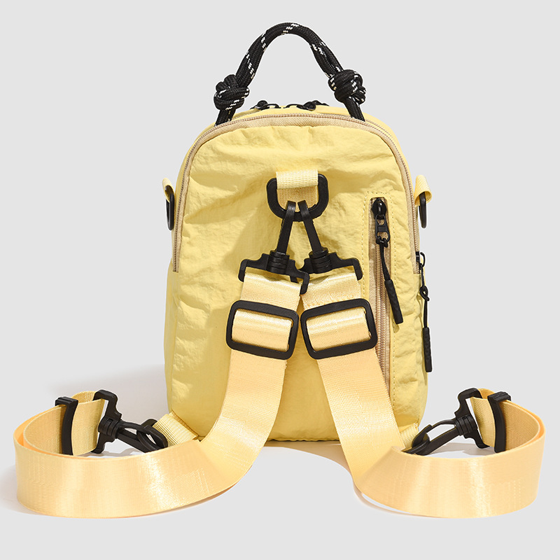 A new high-appeal forest-style shell bag for women, a casual, simple and lightweight crossbody bag for shopping, hiking and outdoor travel Specification drawing