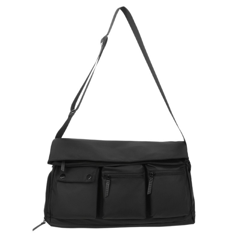 New high-appeal commuting and fitness bag for men, casual, simple, portable, lightweight, large-capacity crossbody bag and handbag Item Picture