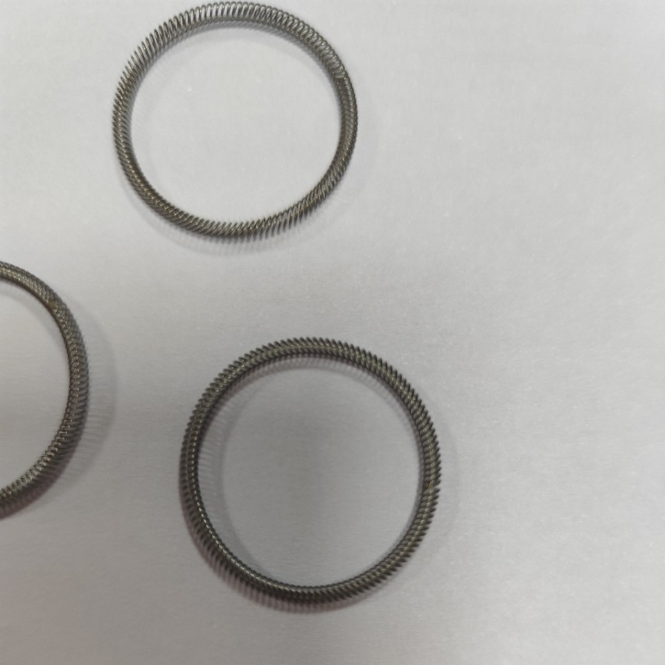 The spring manufacturer processes and produces high-current contact power high-voltage conductive helical coil spiral stainless steel helical coil springs details Picture