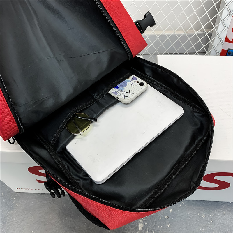 Korean style ins workwear functional style personalized backpacks, men's trendy brand, large-capacity outdoor sports basketball training backpacks Application Scenario
