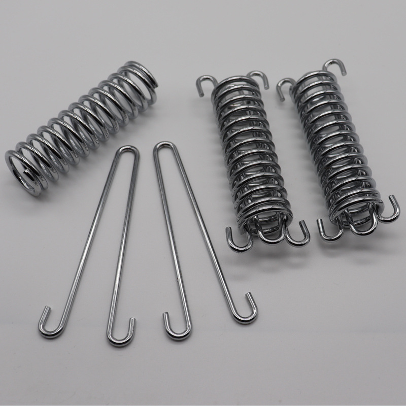 Factory direct supply of dog chain traction rope springs, stainless steel chrome-plated dog buffer compression springs, shock-absorbing tension springs Application Scenario