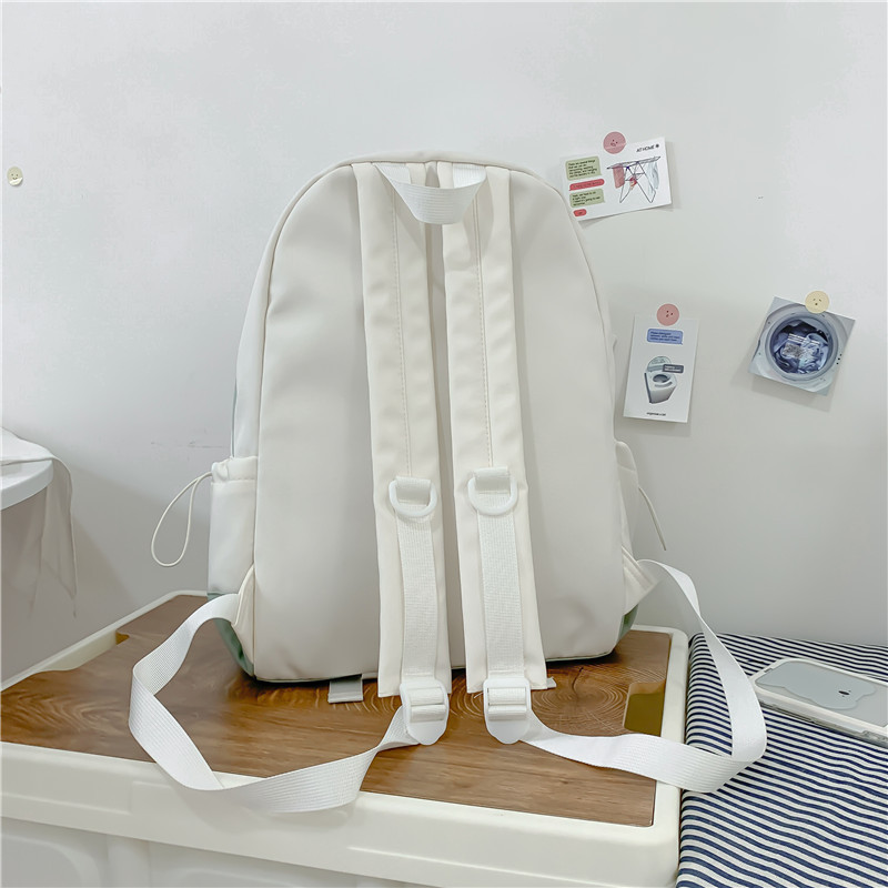 The new schoolbag is lightweight and compact for girls. It is a high-quality backpack for best friends traveling. It is a forest-style backpack for middle school students Specification drawing