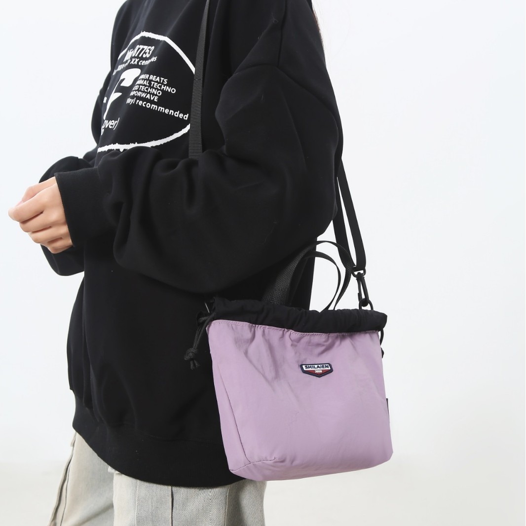 Japanese streetwear brand handbag, Spring 2025 new mobile phone bag, mini men's crossbody bag, versatile coin purse, small bag full figure