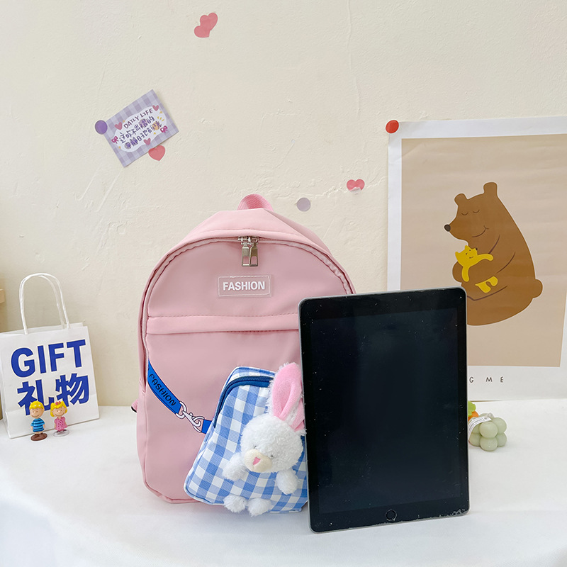 Children's schoolbags, cute kindergarten girls, baby backpacks, fashionable slanted pockets, little rabbit cartoon backpacks Specification drawing