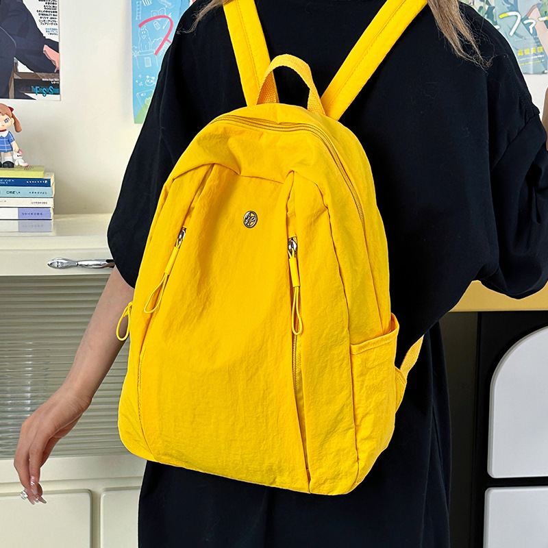 A new Korean-style Instagram backpack with a high level of appearance, fresh and sweet macaron color, is simple, lightweight and has a large capacity for women details Picture