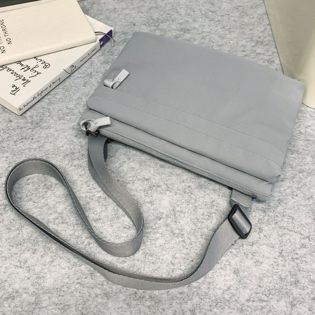 Women's casual bag 2025 Spring/Summer New versatile ins single-shoulder crossbody bag. This year, small square women's bags are in vogue Specification drawing