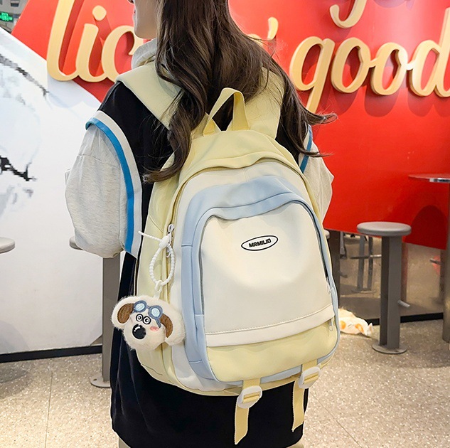 New college-style schoolbag for girls, high appearance level, backpack for junior high school, senior high school and college students, simple, casual and versatile backpack for girls full figure