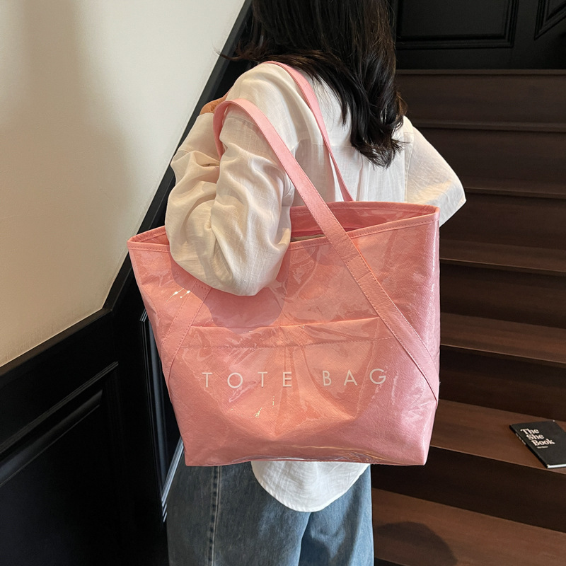 A new high-appeartion-level fashionable transparent jelly bag for women, a casual, simple, lightweight and large-capacity tote bag for commuting details Picture