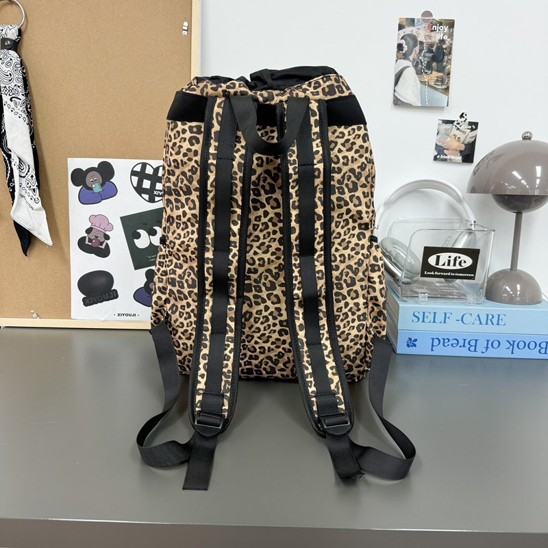 2025 New retro plush leopard print shoulder bag, casual large-capacity commuter bag, tote bag, fashionable bucket bag for women Specification drawing