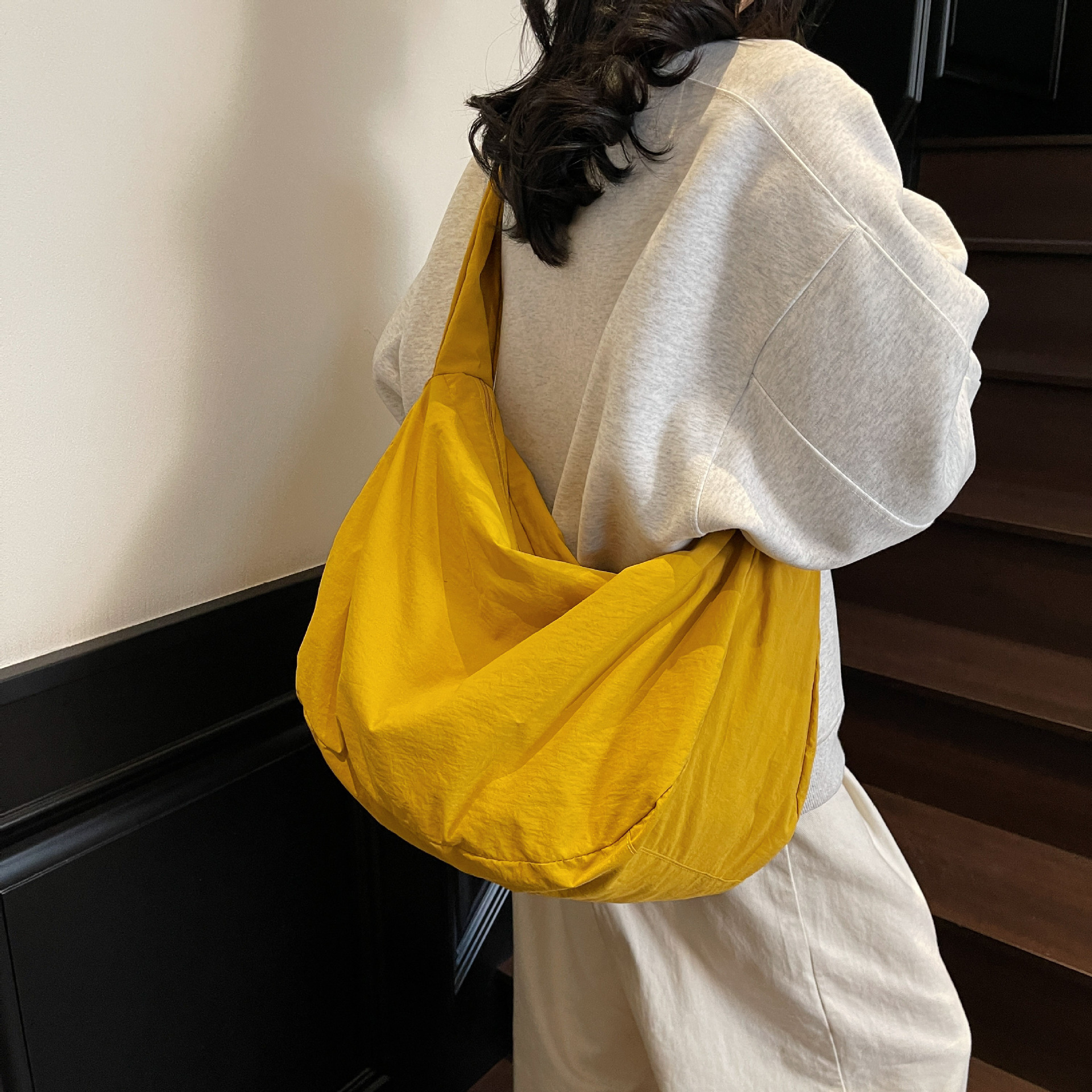 New fashionable canvas bag, men's simple dumpling bag, solid color versatile women's single-shoulder bag, large-capacity casual crossbody bag details Picture