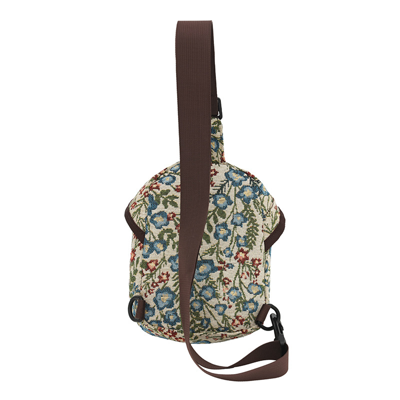 A fresh and elegant lady's bucket bag, a new Chinese-style jacquard fabric crossbody bag with embroidered flowers, a laid-back and lightweight waist bag Application Scenario