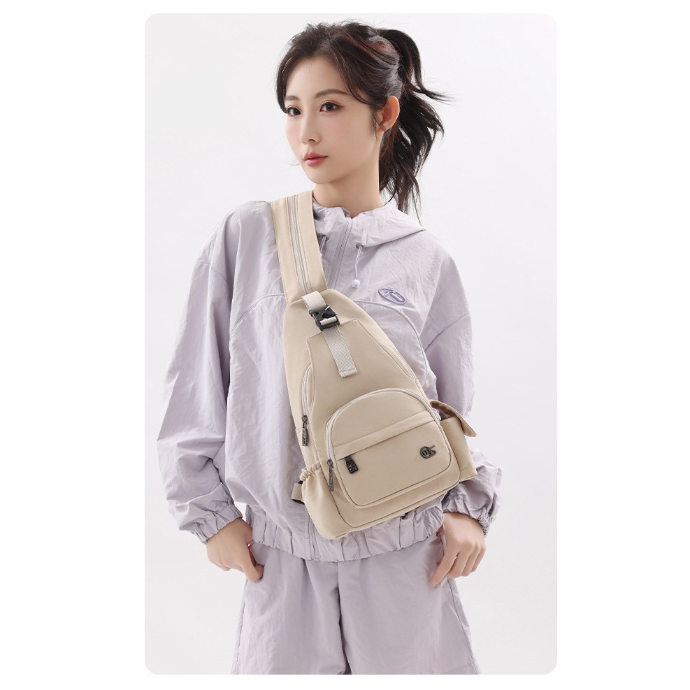 Street style Hong Kong style chest bag 2025 Cross-border new casual waist bag ins style couple large capacity single-shoulder crossbody bag full figure