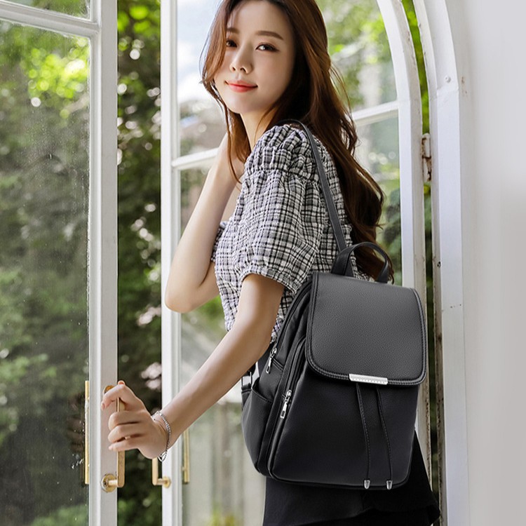 New fashionable backpack, women's soft leather backpack, simple commuting, lightweight, large-capacity student schoolbag, versatile bag details Picture