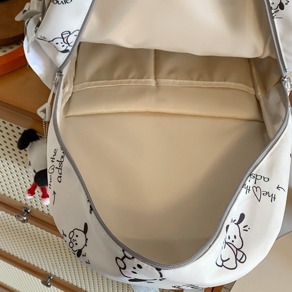 Japanese Ins-style schoolbag for girls, cute 2024 new backpack for junior high school students, large-capacity backpack for female college students Application Scenario