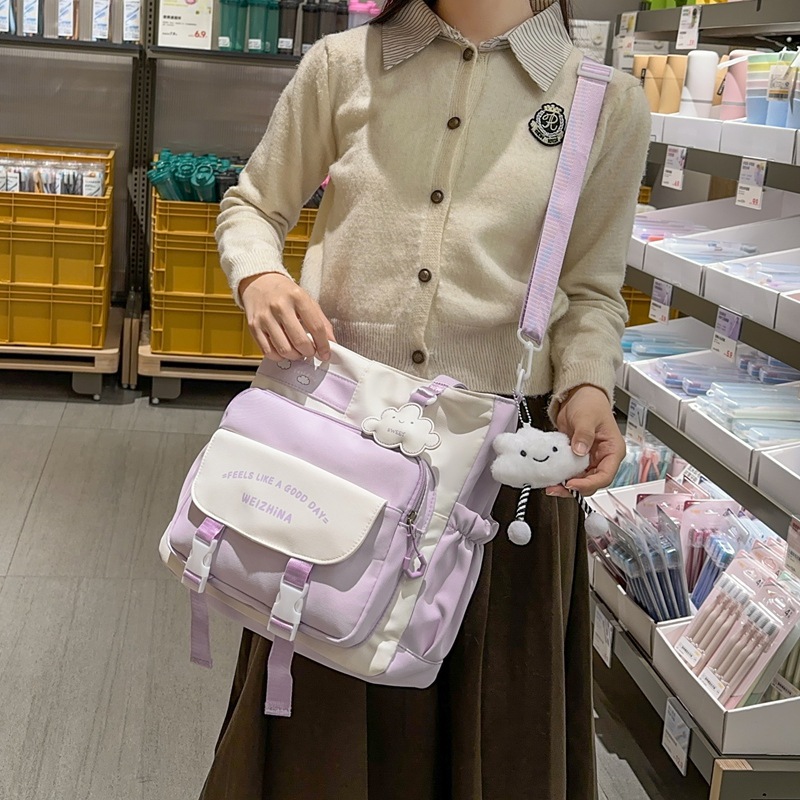 New high-appeartion-level Japanese ins school style, cute, fresh and sweet, color-blocking and patchwork tutorial bag, lightweight crossbody bag details Picture