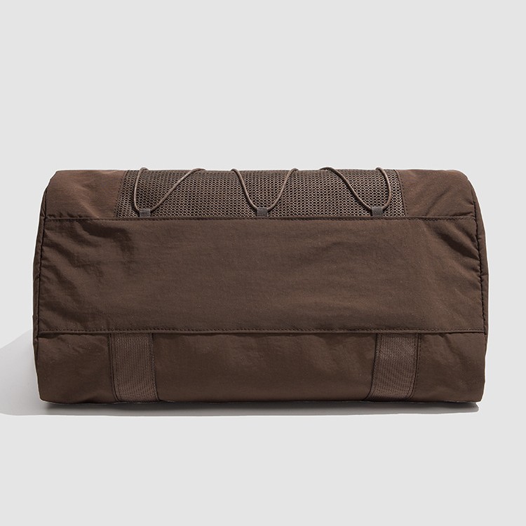 New cross-border large-capacity, high-appeartion-level fitness bag, sports yoga handbag, outdoor crossbody bag, solid-color travel bag Application Scenario