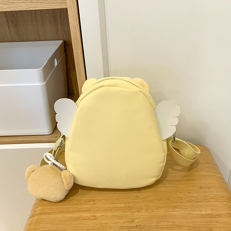Japanese-style InS-style cute cartoon versatile children's play crossbody bag, sweet, soft and adorable, cute and lightweight single-shoulder bag Specification drawing