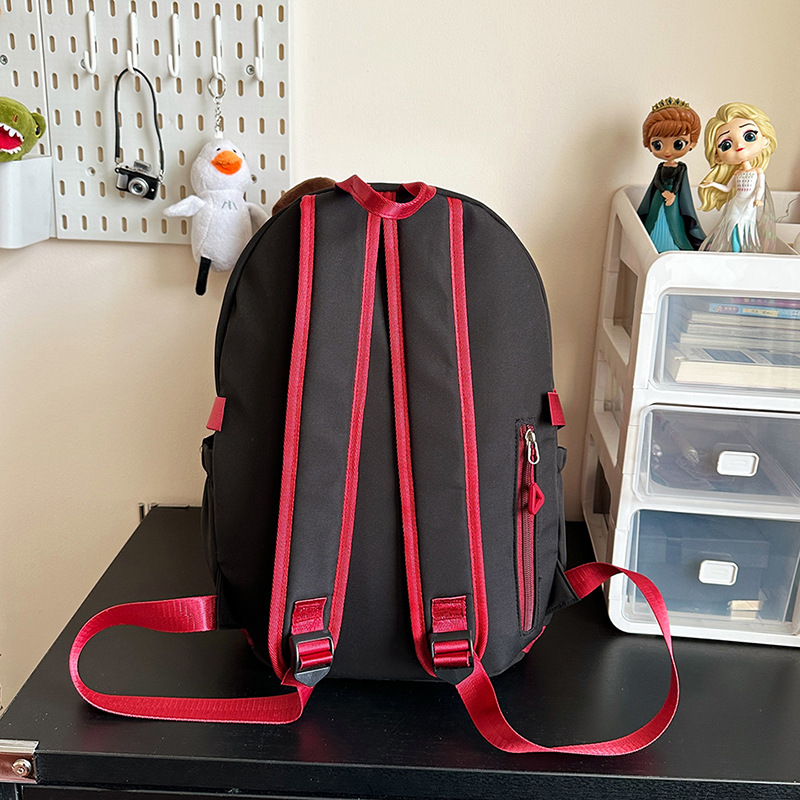 Cute cartoon schoolbag for junior high school girls and college students, 2025 new style backpack, Instagram niche Japanese style personalized backpack Application Scenario