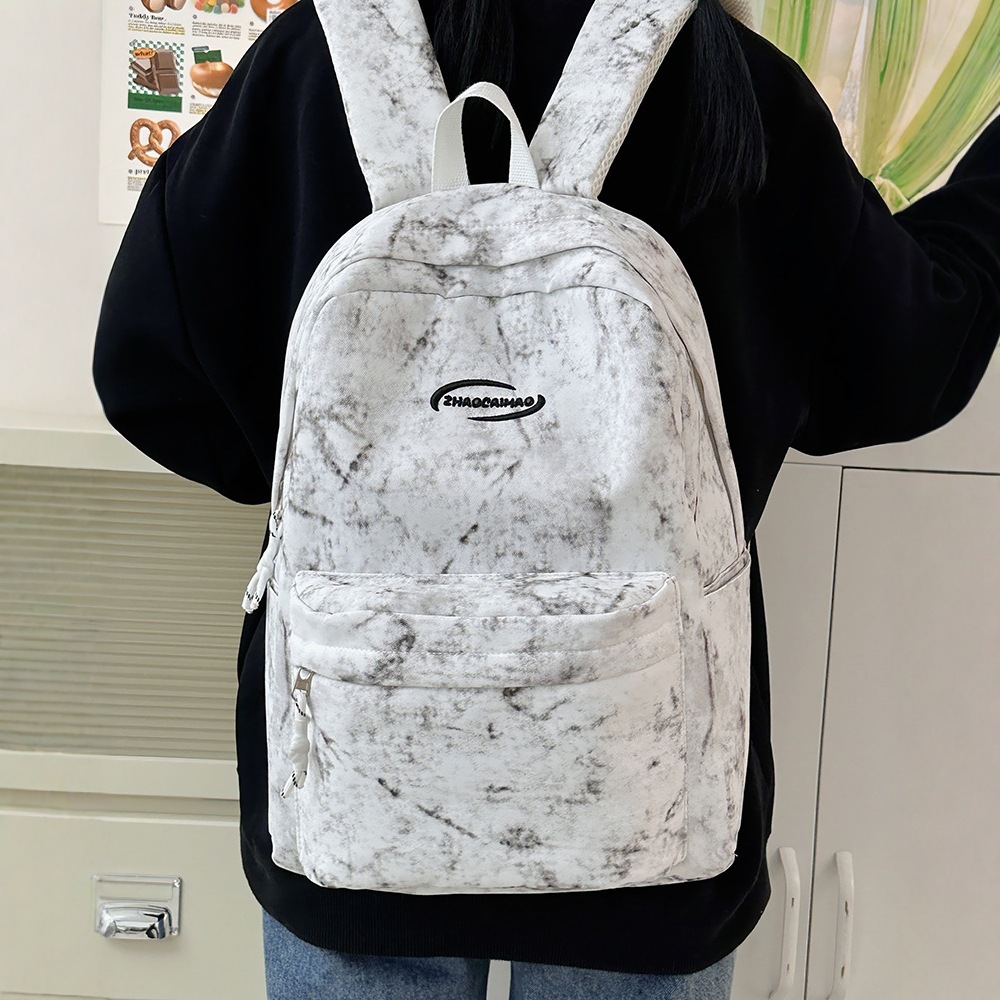 A simple and versatile backpack for junior high school students with a high level of appearance, a Japanese-style tie-dyed school backpack, and a lightweight travel bag details Picture