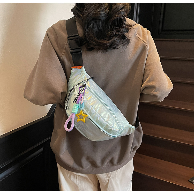 New high-appearance-level casual chest bag, cute Japanese Instagram niche crossbody bag, fresh and versatile forest-style girl's waist bag details Picture
