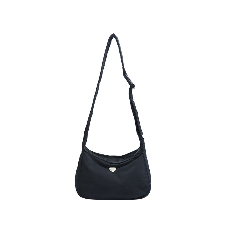 The 2025 new large-capacity, elegant underarm bag, single-shoulder bag, simple crossbody bag, fashionable and stylish solid-color commuting bag Item Picture