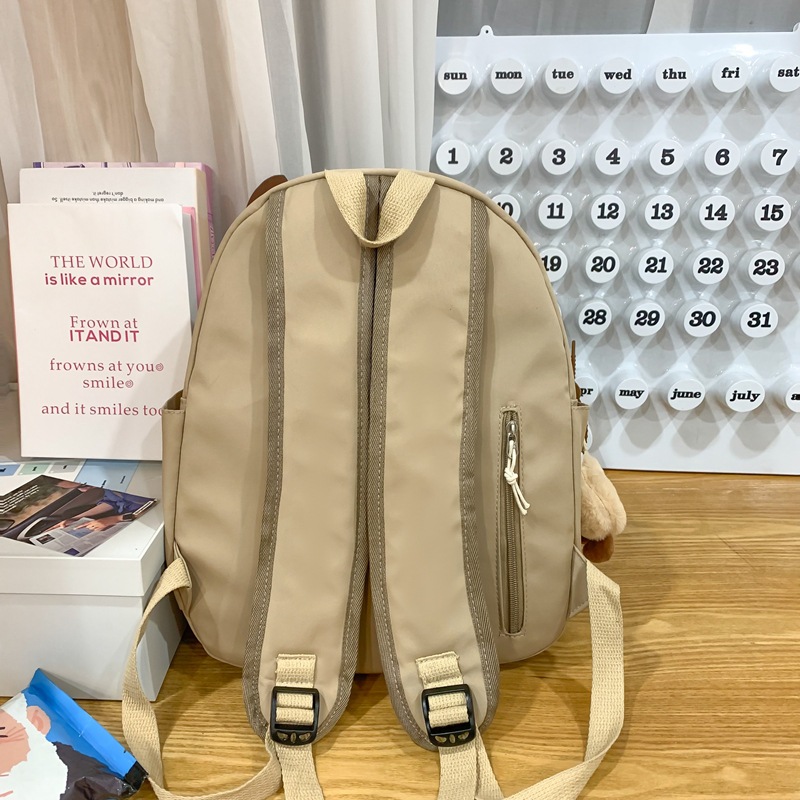 The new Korean version schoolbag is lightweight and has a large capacity. It is a backpack for students in grades three to six and a cartoon cat backpack Specification drawing