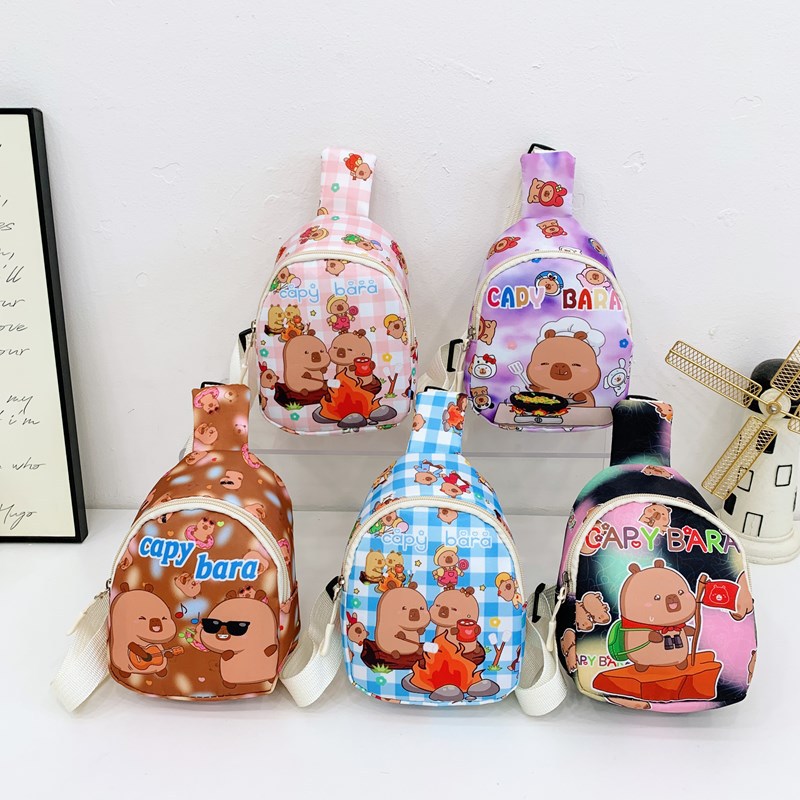 New cartoon children's bags for boys and girls, cute Capibara coin bag, outdoor casual crossbody bag, small chest bag full figure
