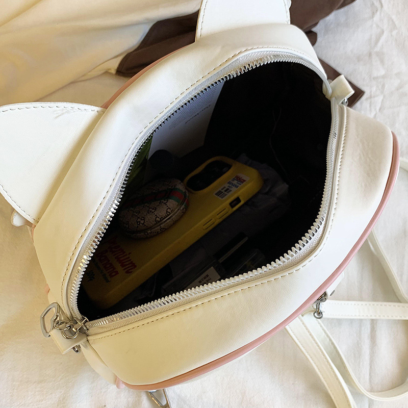 Cute cat transparent smug pain bag, new fashionable and versatile women's large-capacity dual-purpose single-shoulder crossbody bag Application Scenario