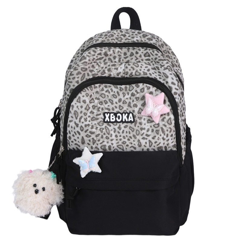 The new high-appeal, fresh and sweet, color-blocking leopard print mini backpack is a lightweight and large-capacity backpack for junior and senior high school students Item Picture