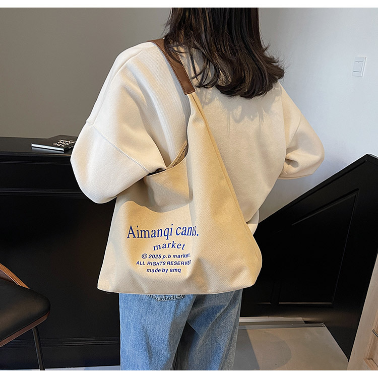 Korean alphabet large-capacity underarm bag, artistic, laid-back and high-end, single-shoulder bag, fashionable, casual and versatile handbag details Picture