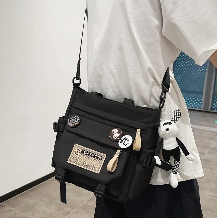 Japanese-style workwear retro single-shoulder bag, female college student commuting backpack for classes, large-capacity hand-held tutorial bag, crossbody bag full figure