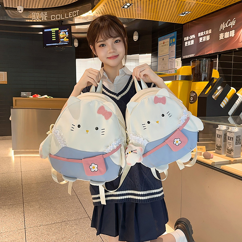 A new, cute mini backpack with a high level of appearance, suitable for women's shopping, traveling, outdoor and commuting. It's a versatile backpack full figure